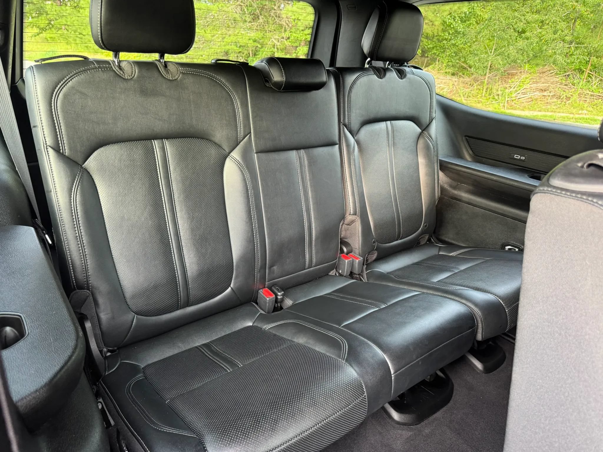 Used 2024 Jeep Wagoneer Series II w/ Flexible Seating Group AWD/4WD image 13