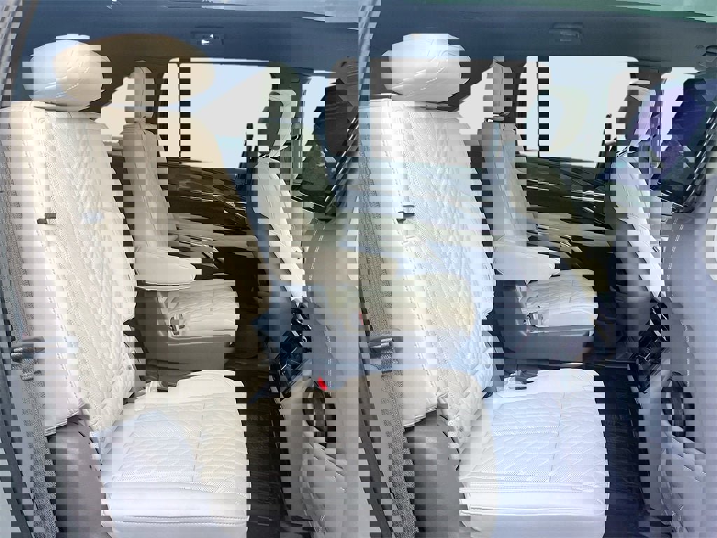 New 2026 Cadillac Escalade IQ Sport 1 w/ LPO, ONYX Package image 30