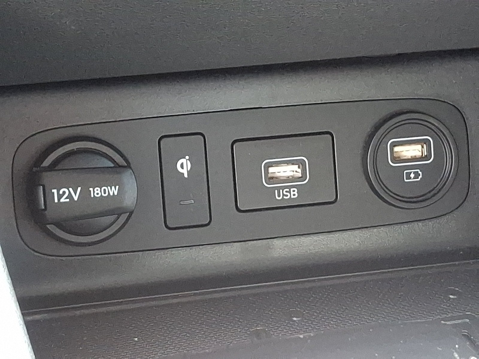 Used 2021 Hyundai Sonata Limited w/ Preferred Accessory Package FWD image 26