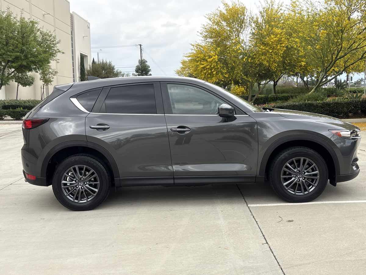 Used 2020 MAZDA CX-5 Touring image 2