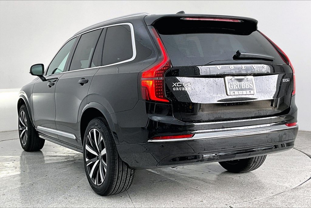 New 2026 Volvo XC90 B5 Core AWD/4WD image 4