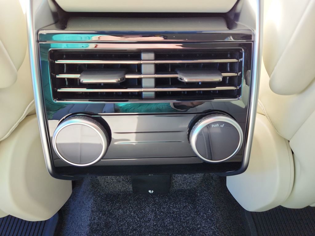 New 2026 Land Rover Range Rover SE AWD/4WD image 26