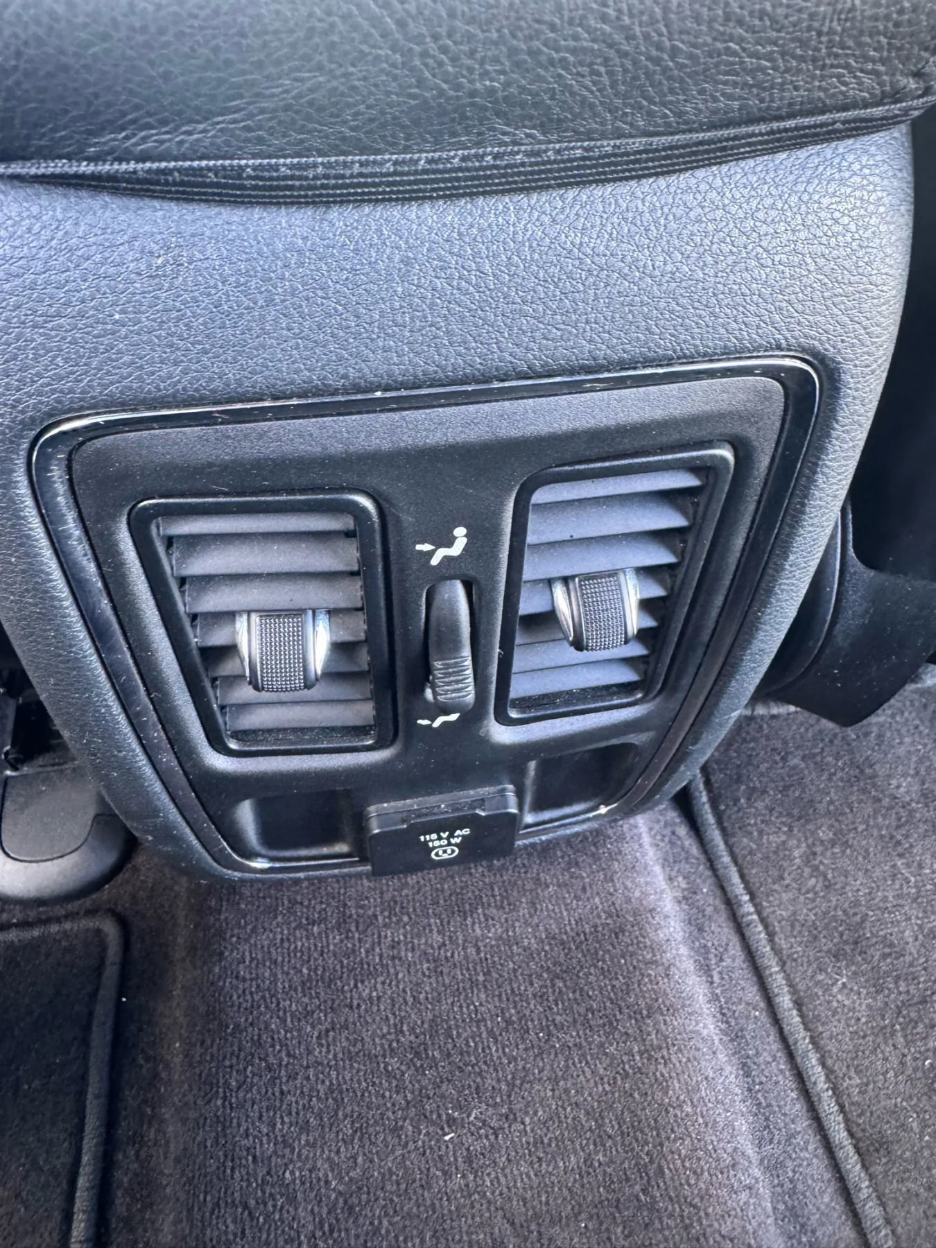 Used 2018 Jeep Grand Cherokee Altitude image 22