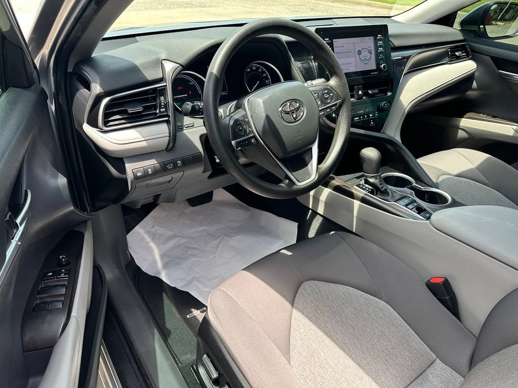 Used 2023 Toyota Camry LE FWD image 14
