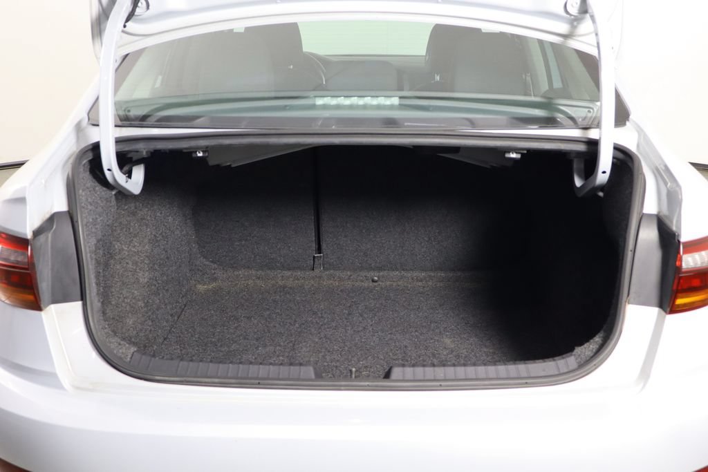Used 2019 Volkswagen Jetta S FWD image 16