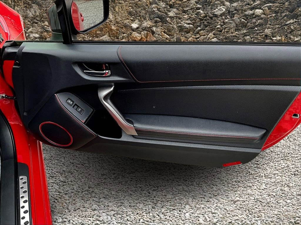 Used 2015 Scion FR-S image 18