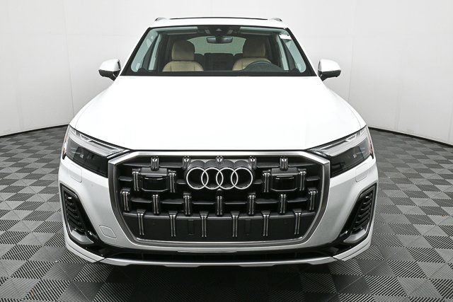 New 2025 Audi Q7 3.0T Premium Plus AWD/4WD image 36