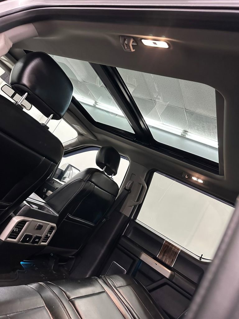 Used 2018 Ford F150 Lariat image 27