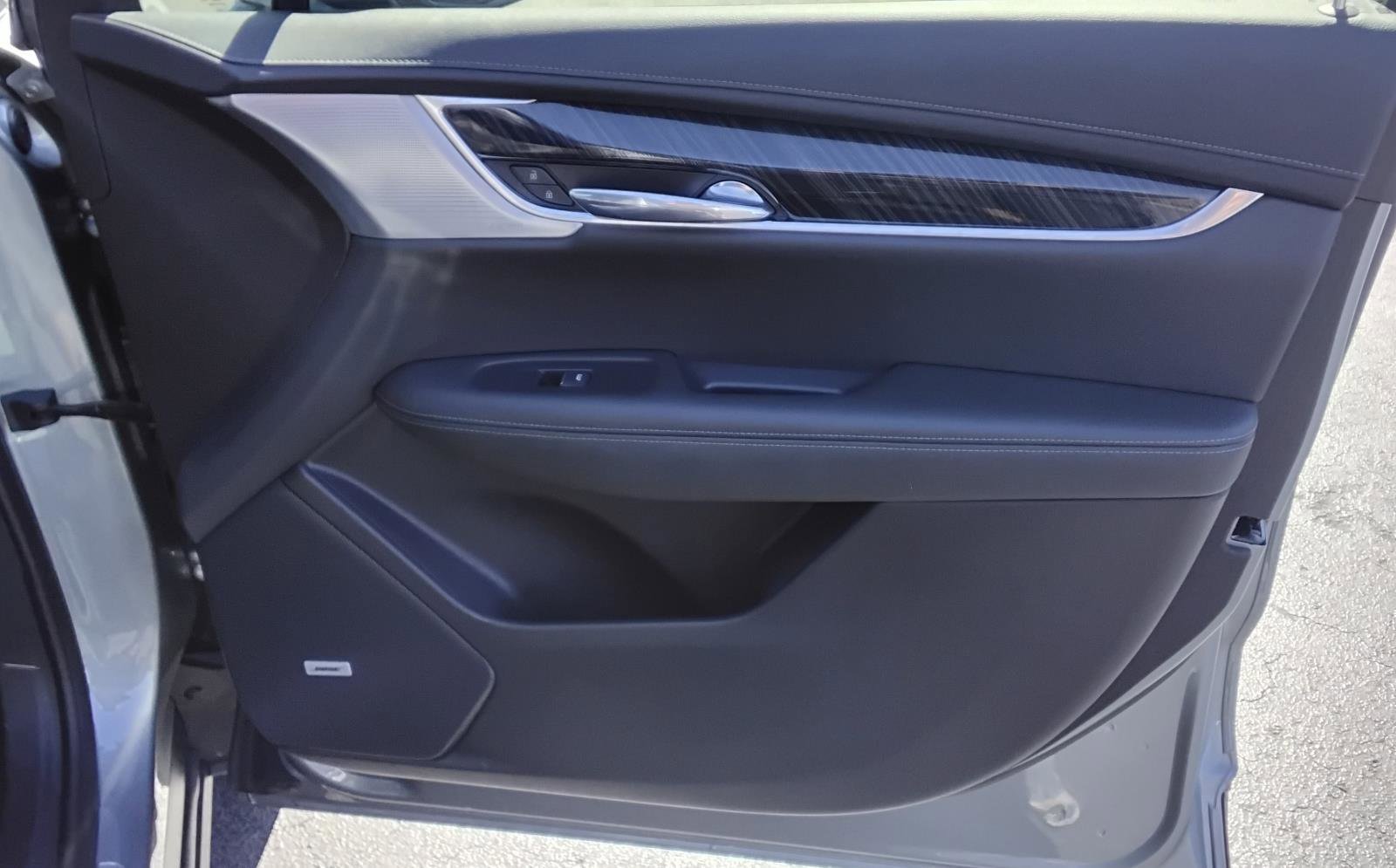 Used 2023 Cadillac XT6 Premium Luxury image 26