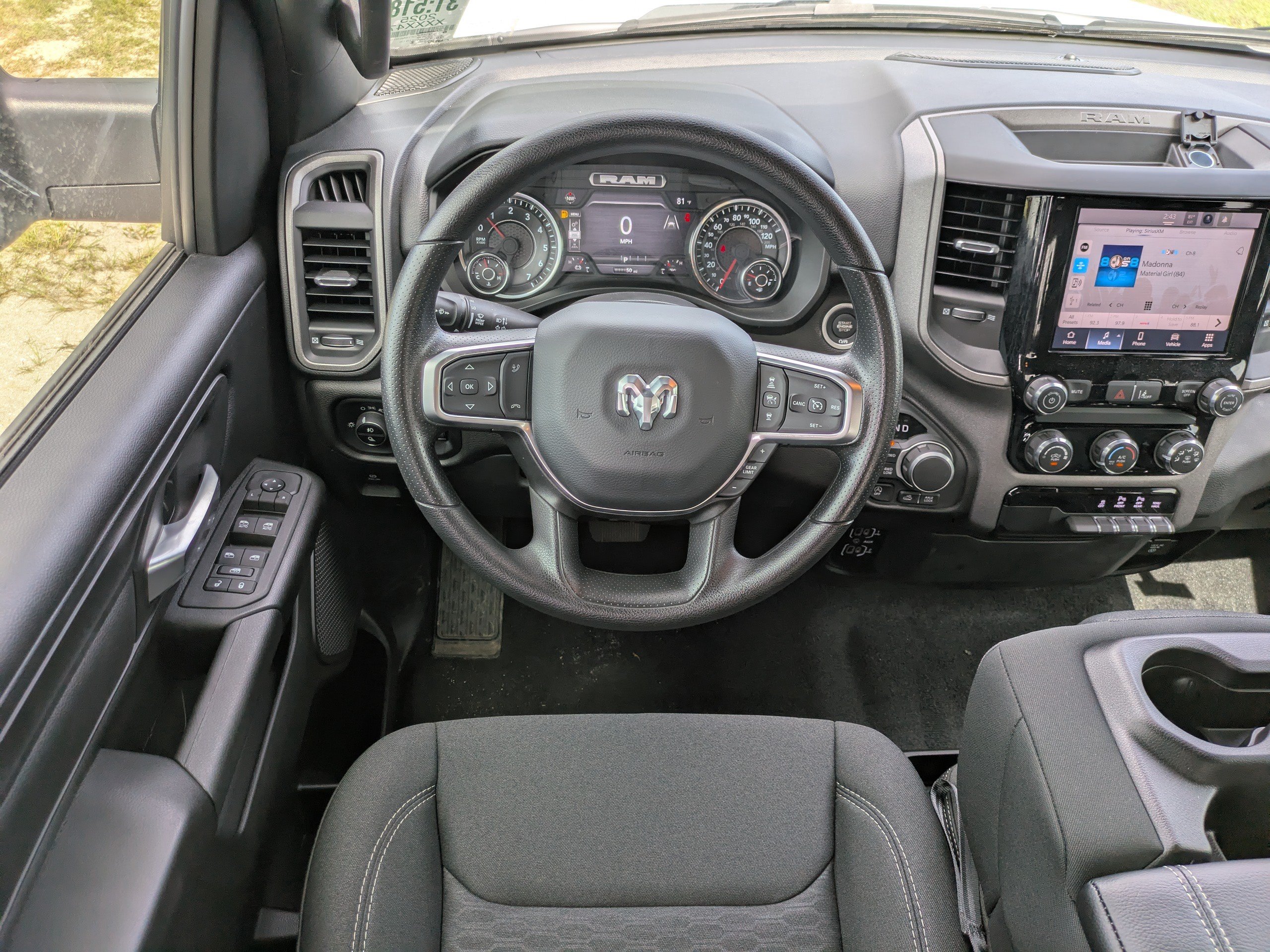 Used 2025 RAM 1500 Warlock AWD/4WD image 15