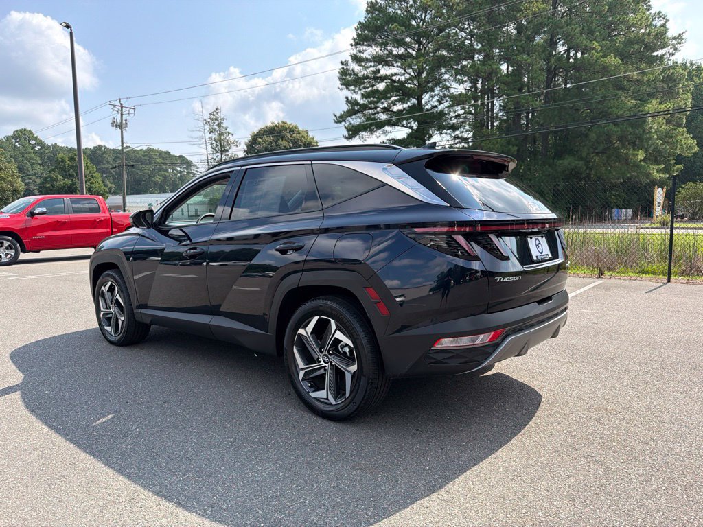 Certified 2023 Hyundai Tucson Limited AWD/4WD image 11