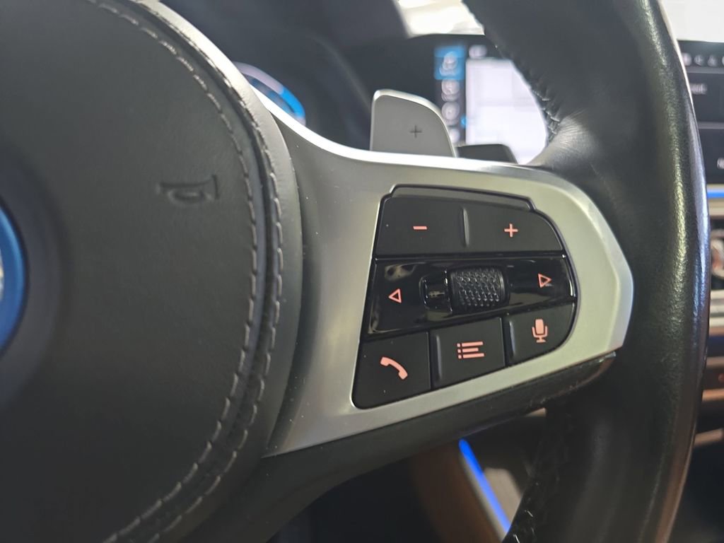 Certified 2022 BMW X5 xDrive45e w/ M Sport Package image 21