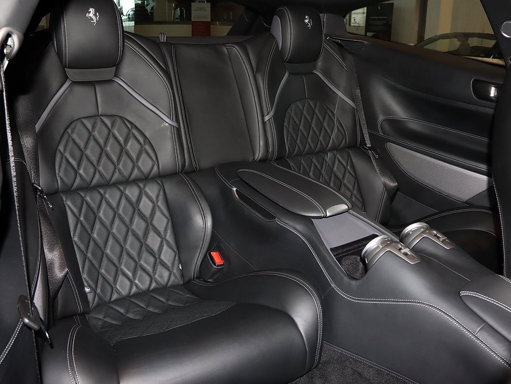 Certified 2017 Ferrari GTC4Lusso image 40