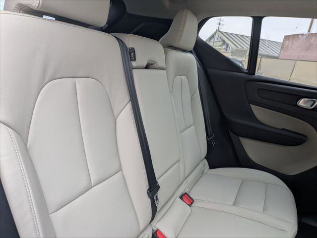 New 2026 Volvo XC40 B5 Plus w/ Protection Package Premier AWD/4WD image 13