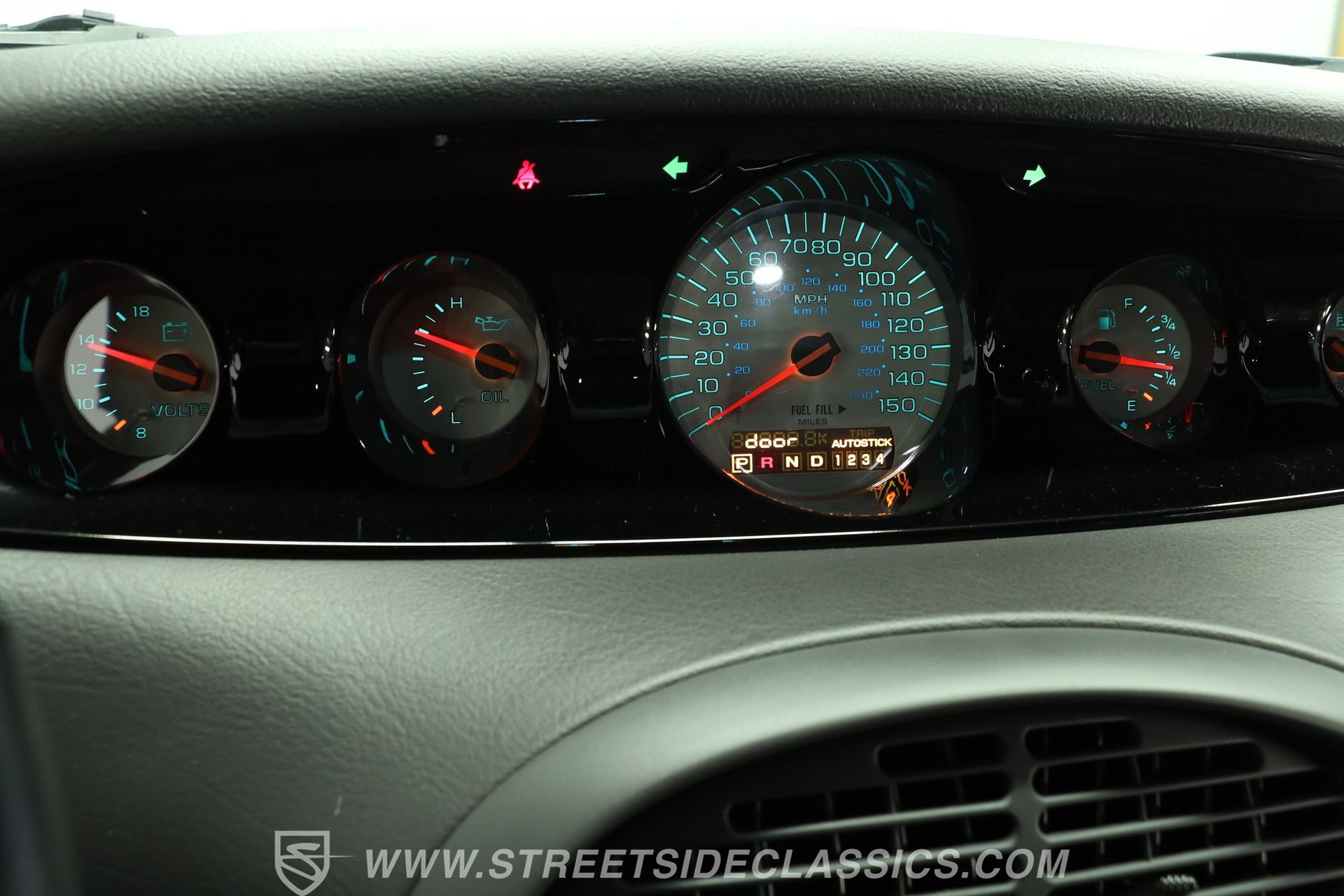 Used 2000 Plymouth Prowler image 36