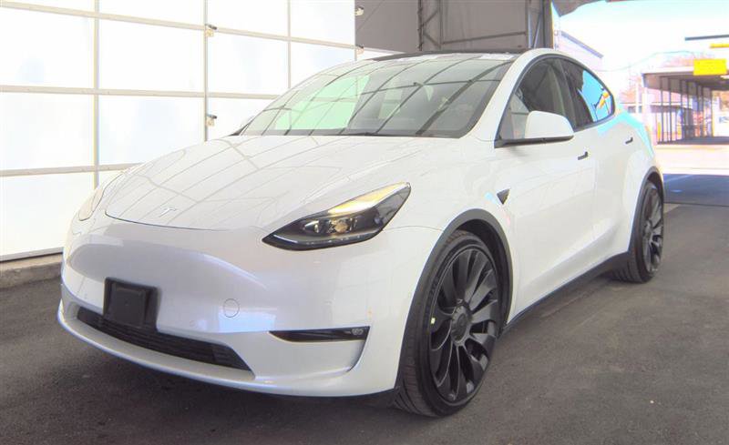 Used 2022 Tesla Model Y Performance image 4