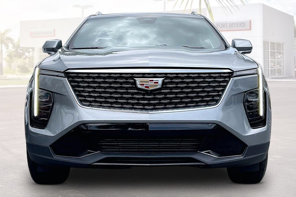 Used 2025 Cadillac XT4 Premium Luxury FWD image 24