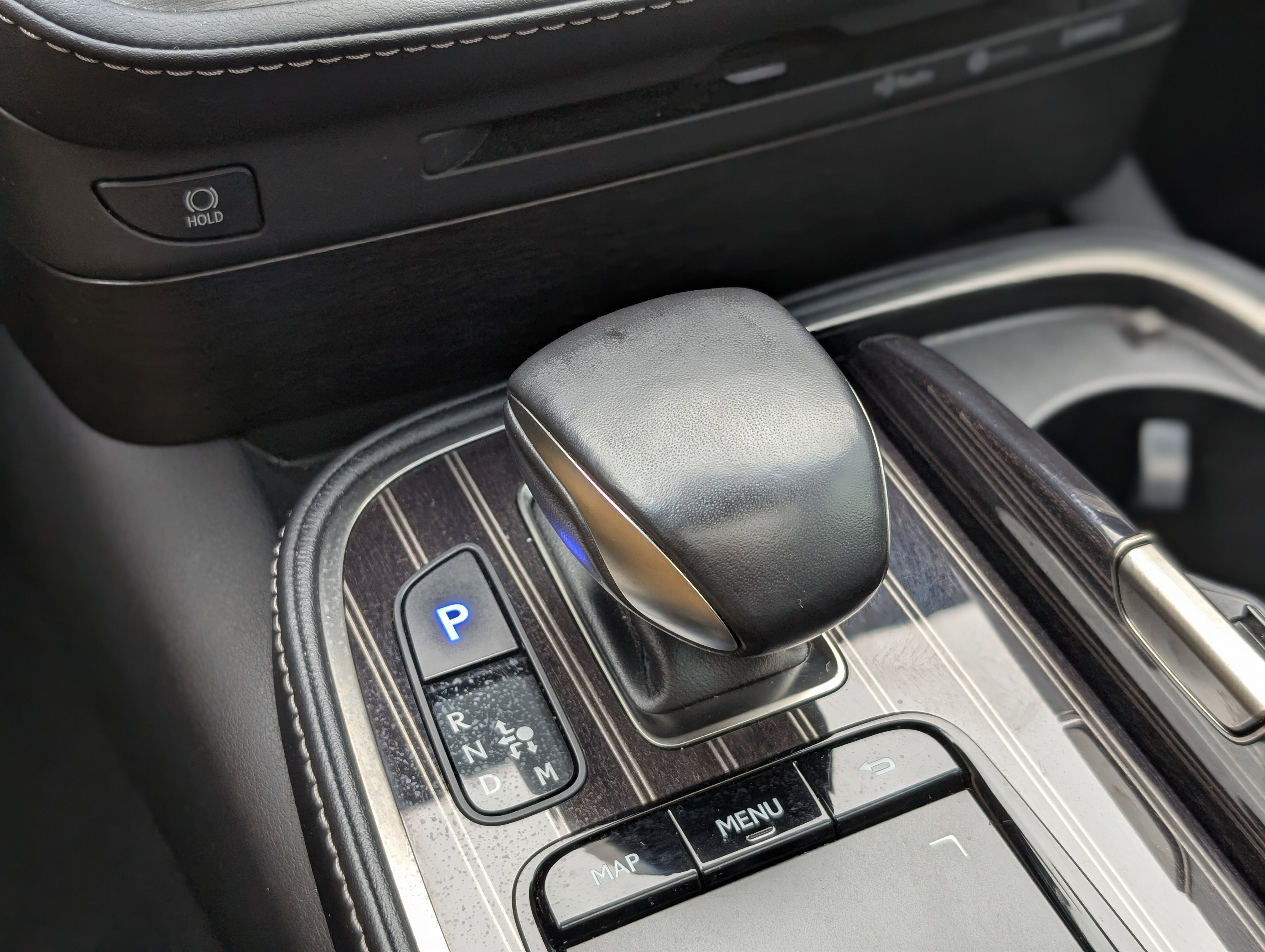 Used 2019 Lexus LS 500h AWD image 33