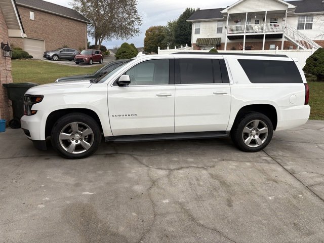 Used 2017 Chevrolet Suburban LT