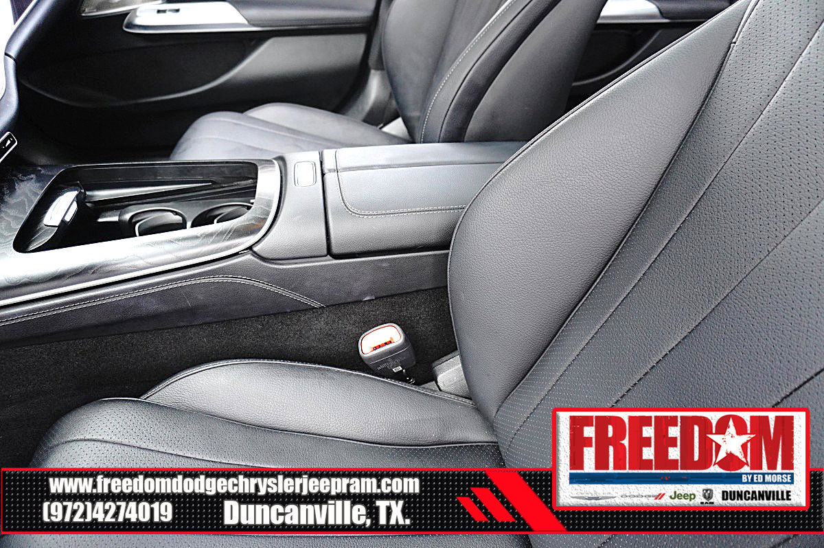 Used 2025 Mercedes-Benz E 350 Sedan image 34