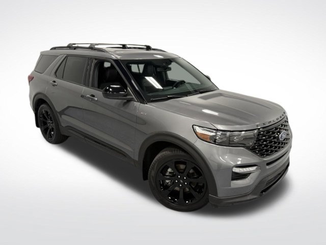 Used 2024 Ford Explorer ST-Line w/ Class IV Trailer Tow Package RWD image 37