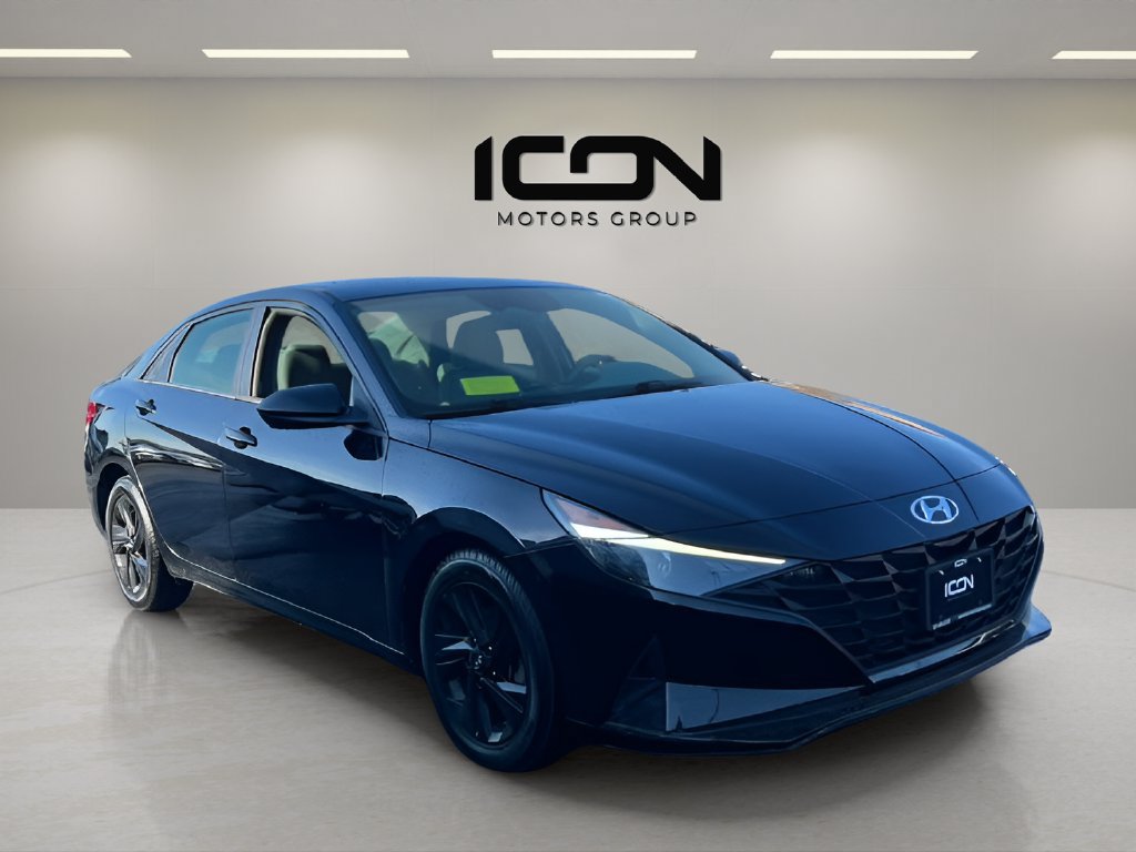 Used 2023 Hyundai Elantra SEL FWD image 7
