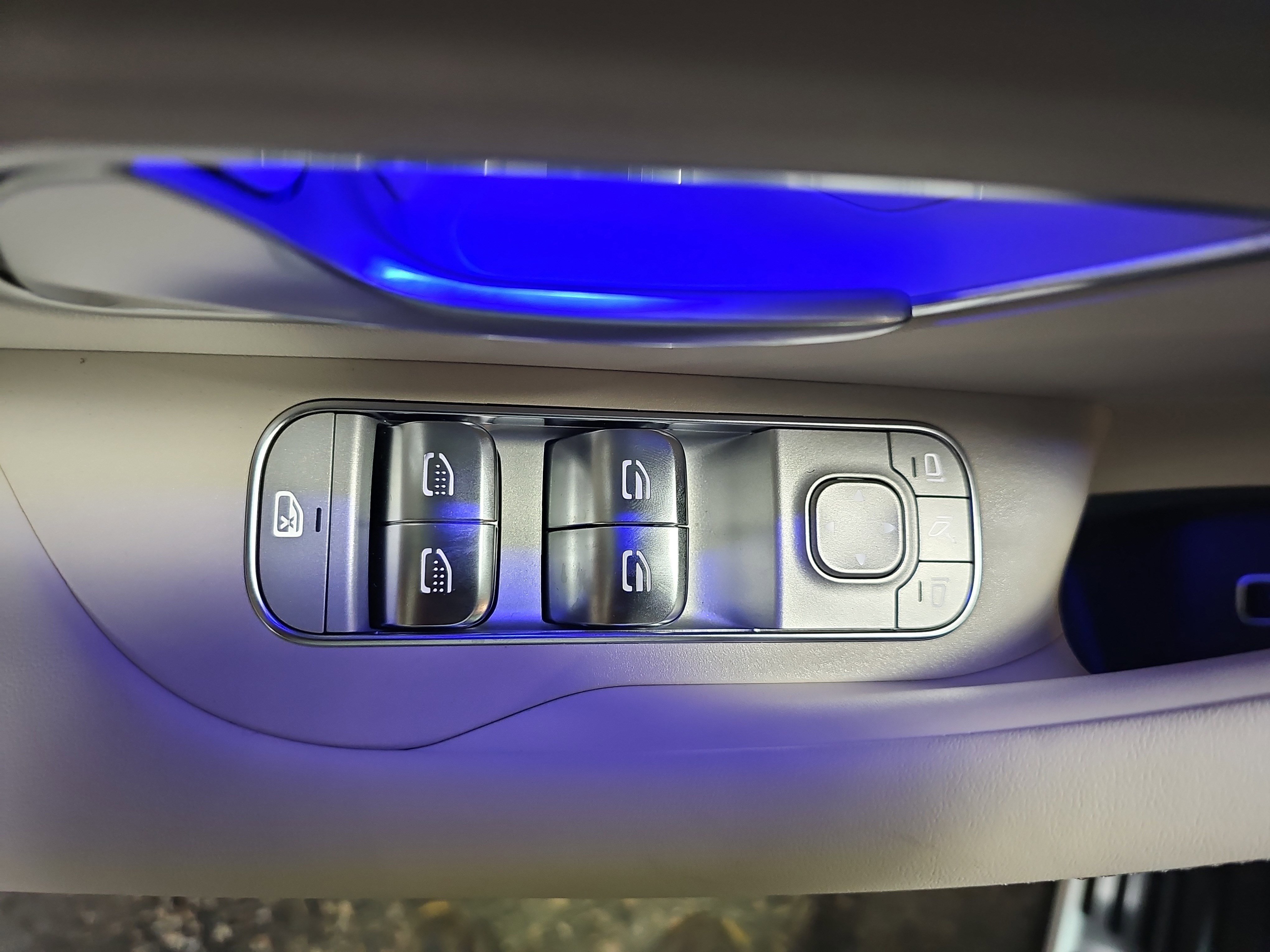 New 2026 Mercedes-Benz GLS 63 AMG 4MATIC image 30