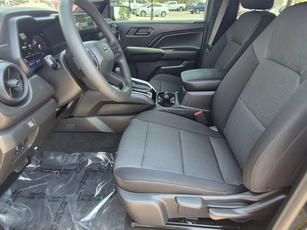 Certified 2025 Chevrolet Colorado Trail Boss AWD/4WD image 8