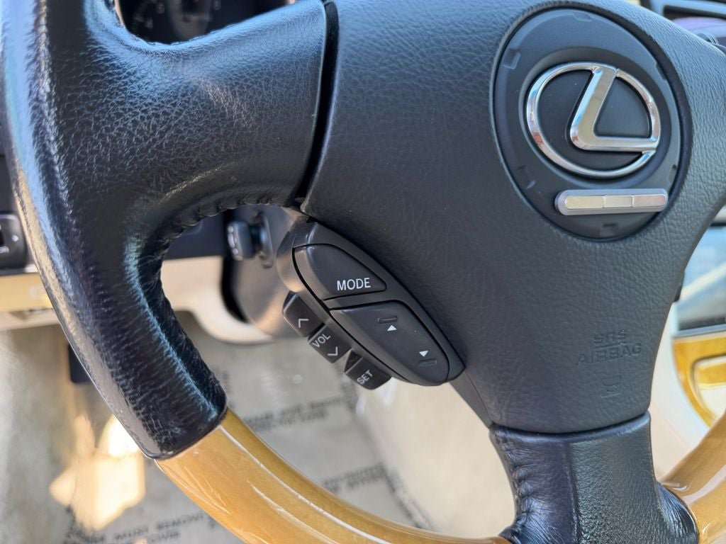 Used 2002 Lexus SC 430 Convertible RWD image 15