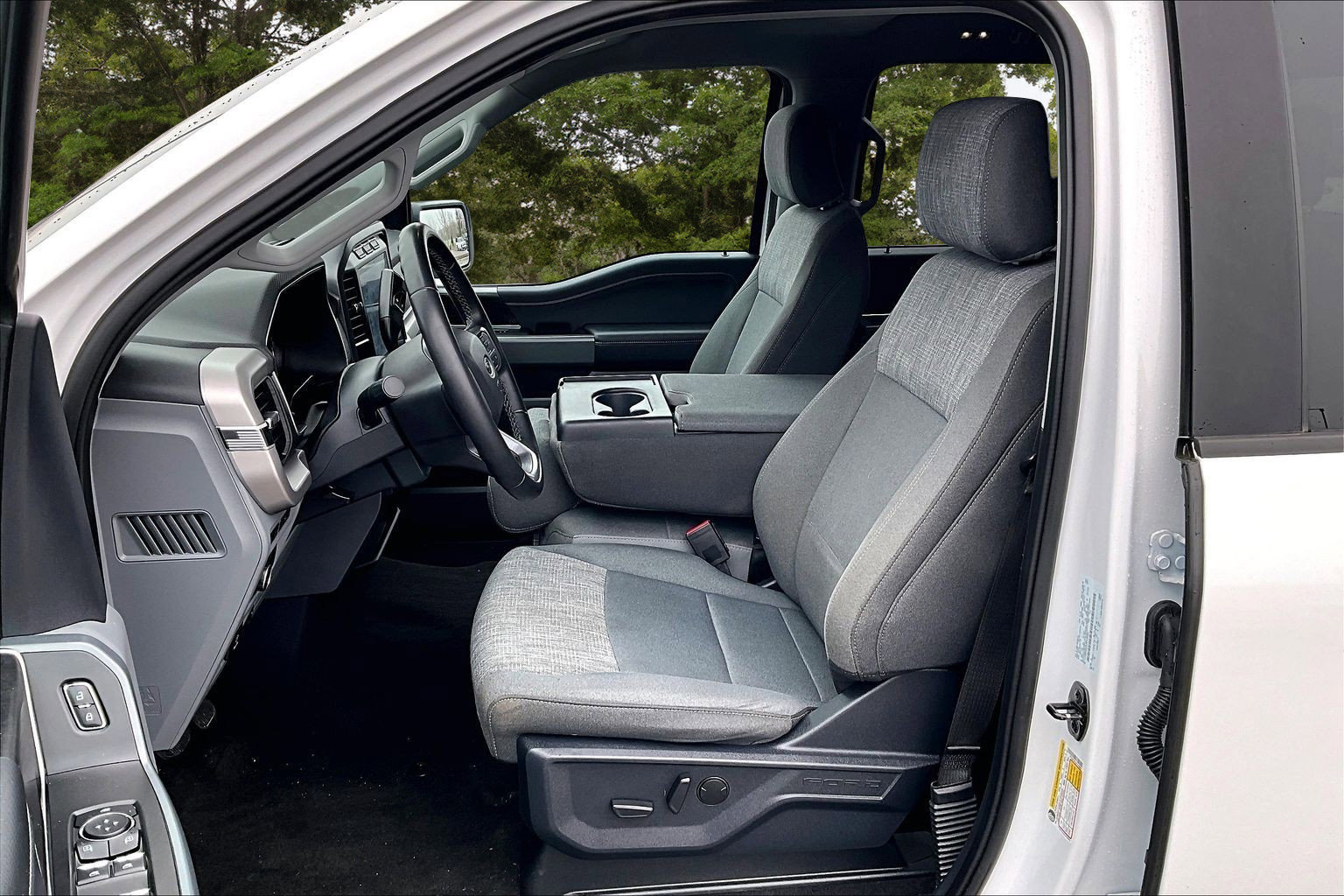 Used 2023 Ford F150 XLT w/ Equipment Group 302A High image 23