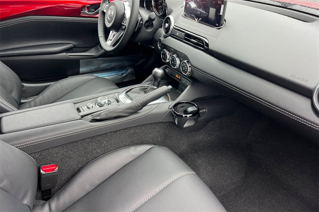 New 2025 MAZDA MX-5 Miata RF Grand Touring w/ Weather Package image 15