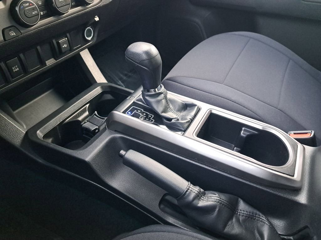 Used 2022 Toyota Tacoma TRD Sport image 27