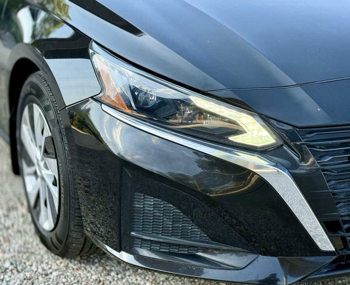 Used 2024 Nissan Altima 2.5 S image 6