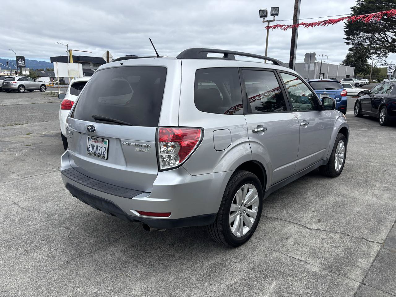 Used 2012 Subaru Forester 2.5X Limited AWD/4WD image 10