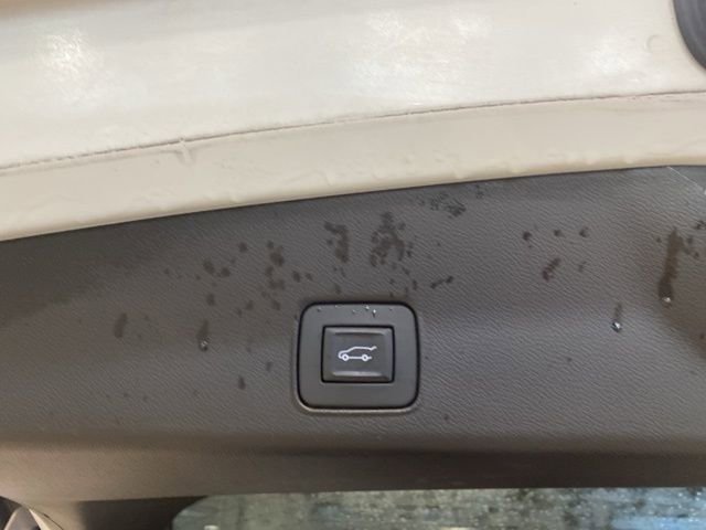 Certified 2021 Chevrolet TrailBlazer LT w/ Sun and Liftgate Package image 8