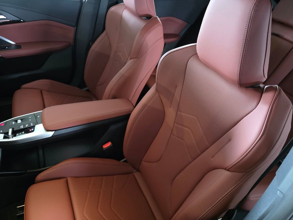 New 2026 BMW X2 xDrive28i w/ Convenience Package image 8