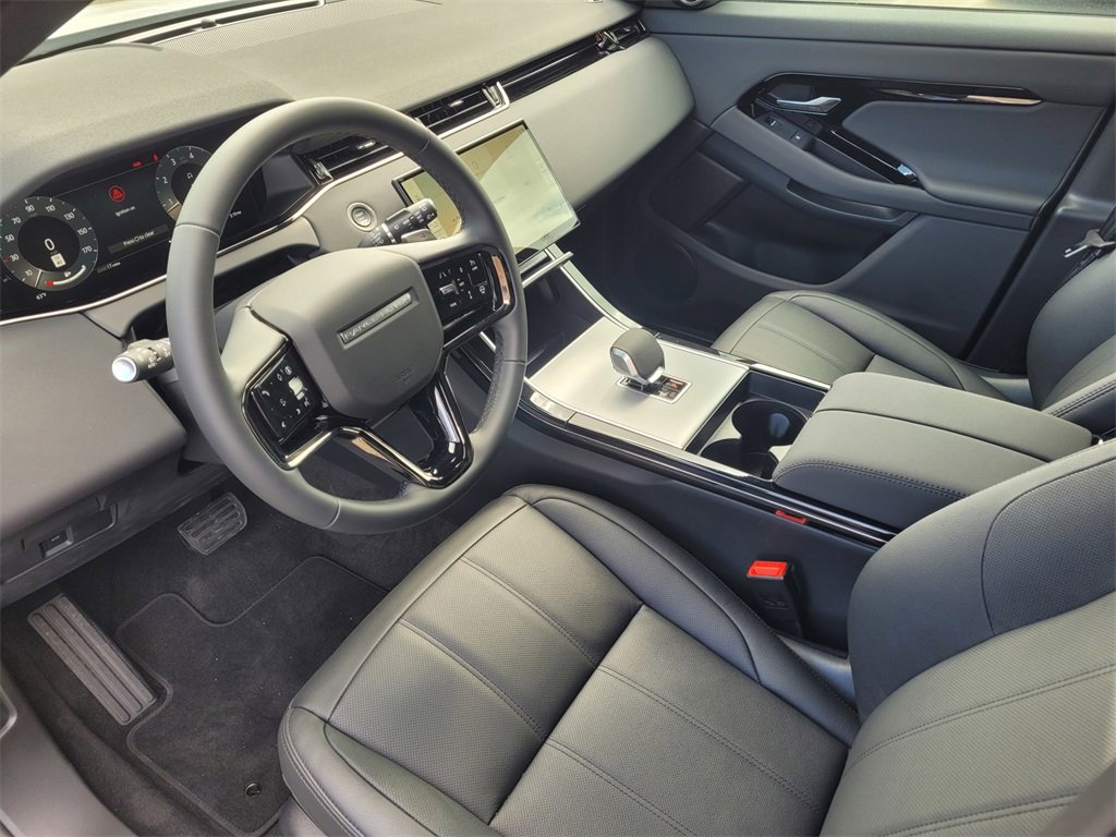 New 2025 Land Rover Range Rover Evoque S image 13