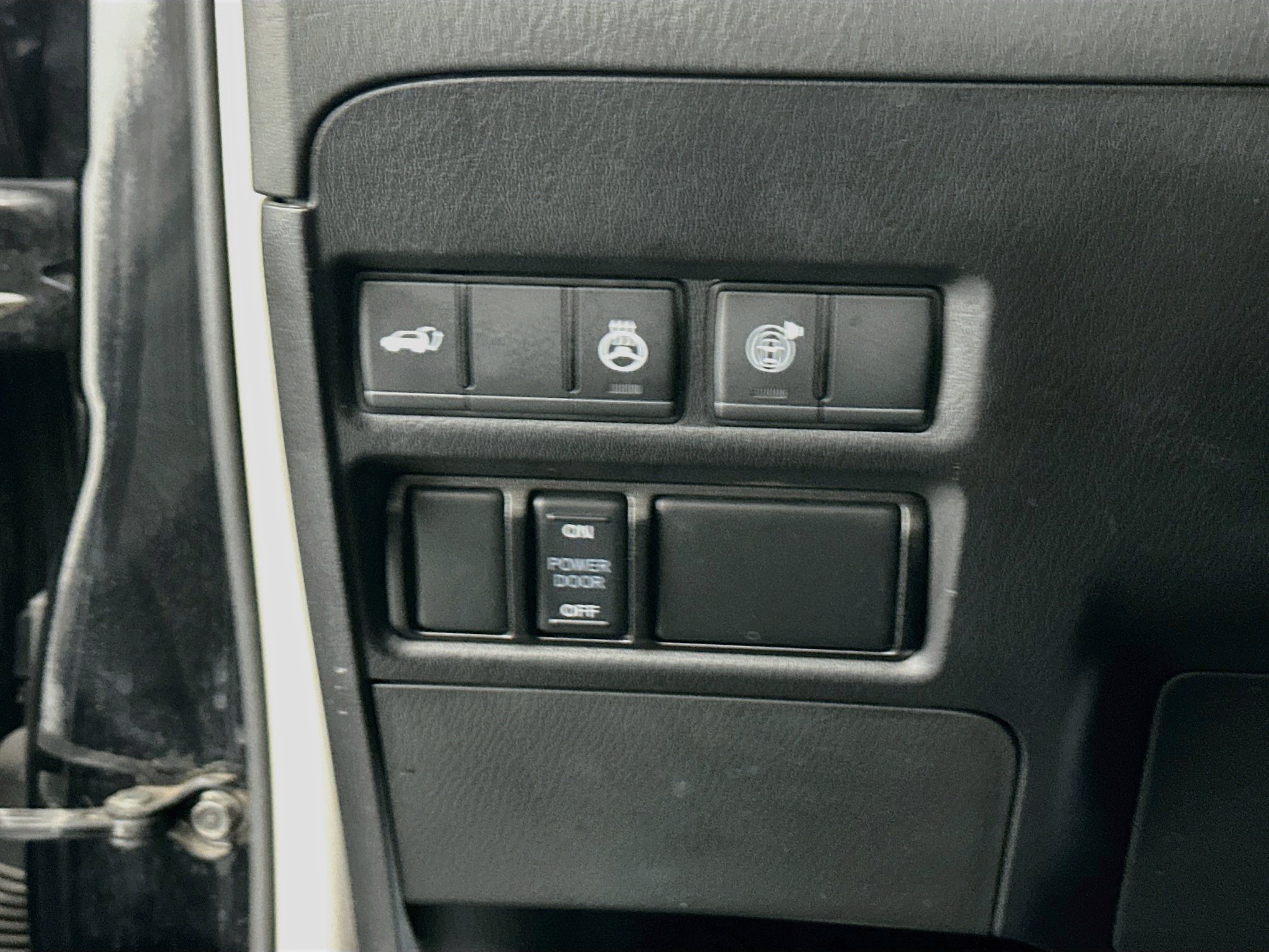Used 2023 Nissan Armada SL RWD image 16