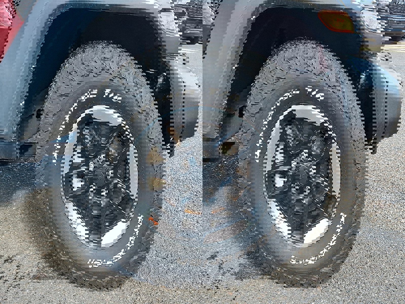 Used 2021 Jeep Wrangler Islander image 8