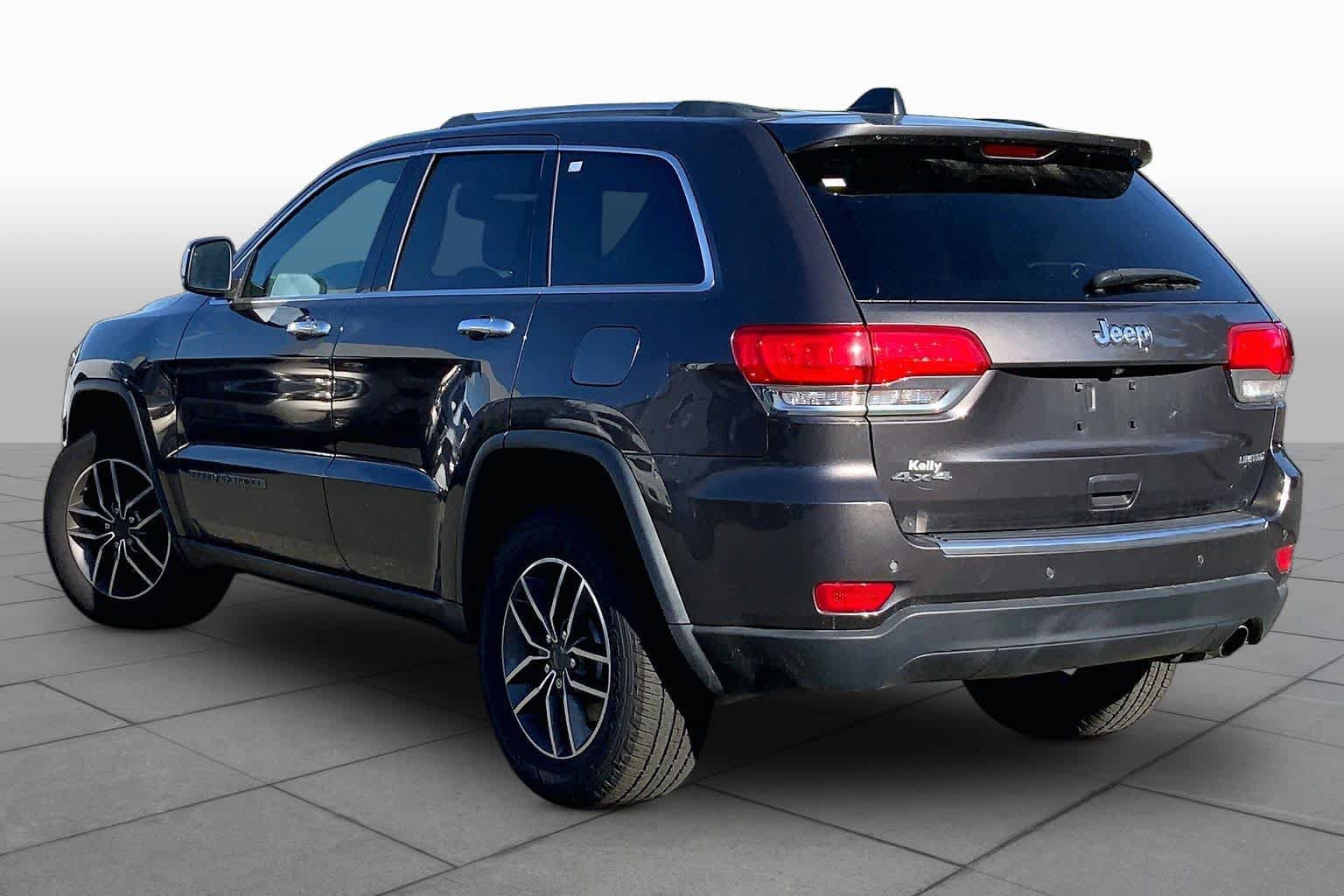 Used 2019 Jeep Grand Cherokee Limited AWD/4WD image 12