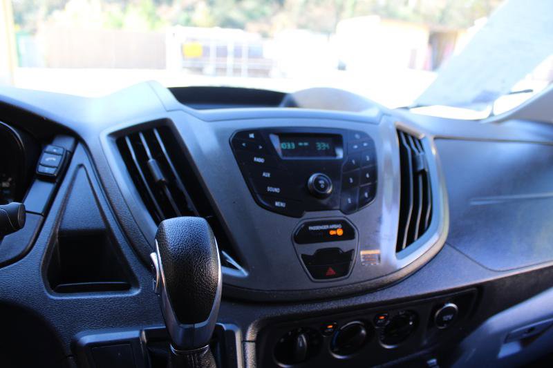 Used 2019 Ford Transit 250 130 Low Roof image 20