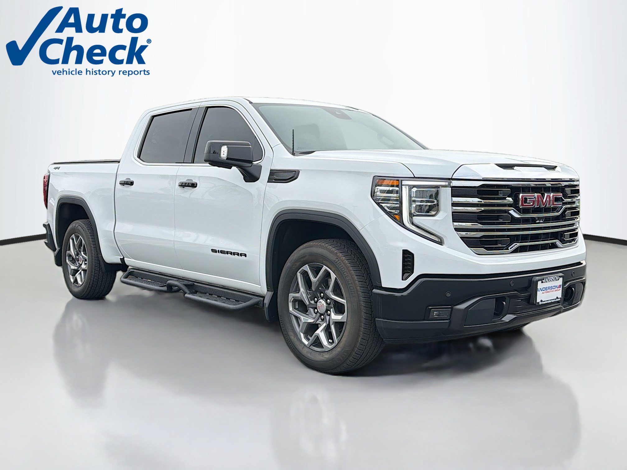 Used 2024 GMC Sierra 1500 SLT w/ SLT Premium Plus Package AWD/4WD image 1