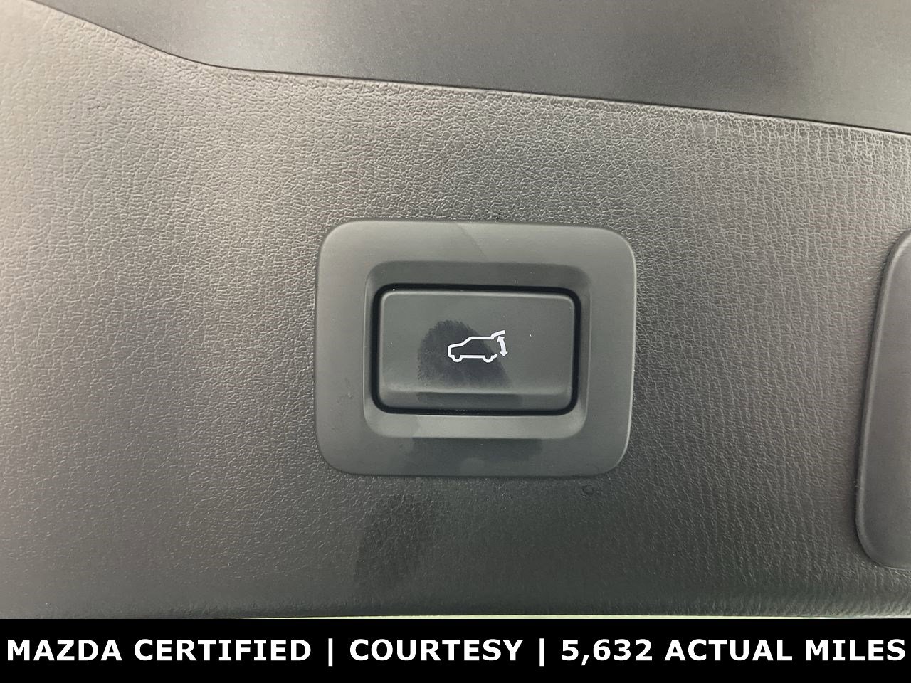 Certified 2025 MAZDA CX-5 Signature image 33