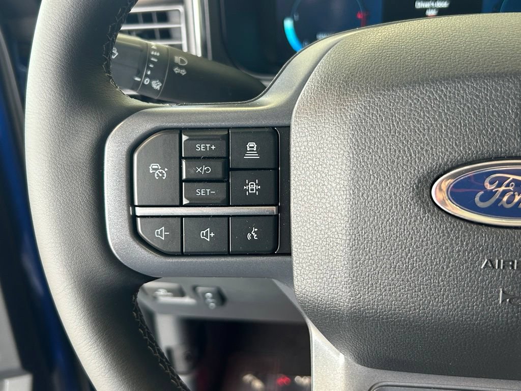 New 2026 Ford F250 Lariat w/ Black Appearance Package AWD/4WD image 41