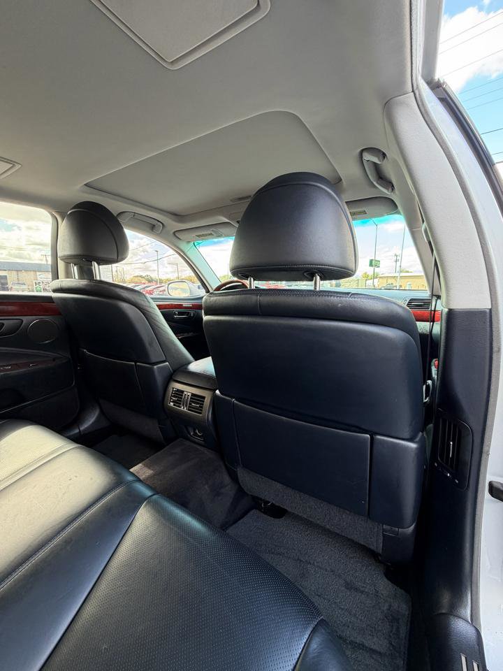 Used 2007 Lexus LS 460 Luxury Sedan image 15
