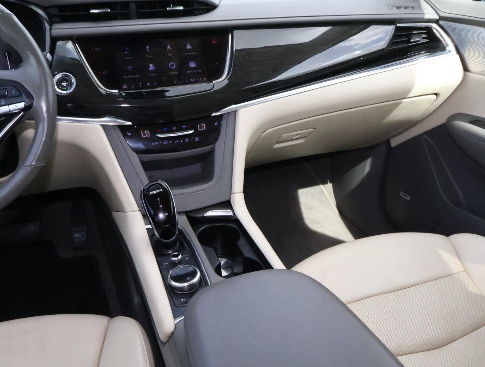 Certified 2021 Cadillac XT6 Premium Luxury image 17