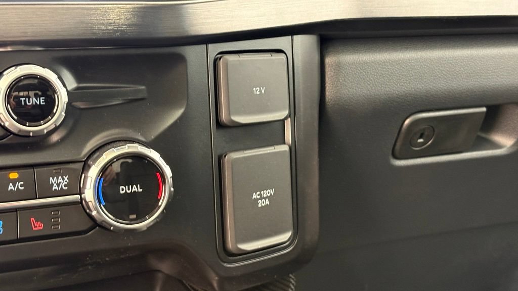 New 2026 Ford F250 Lariat w/ Black Appearance Package AWD/4WD image 47