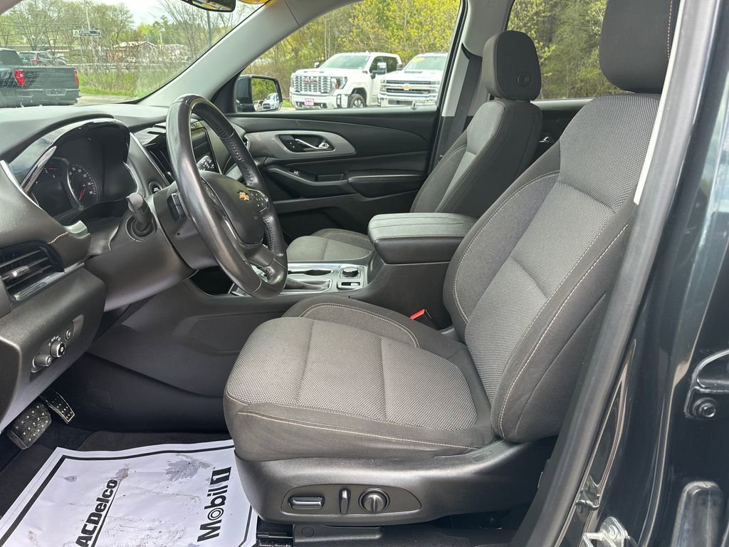Used 2019 Chevrolet Traverse LT AWD/4WD image 9