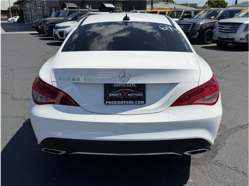Used 2018 Mercedes-Benz CLA 250 image 5