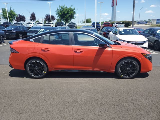 New 2026 Nissan Sentra SR w/ SR Premium Package FWD image 8